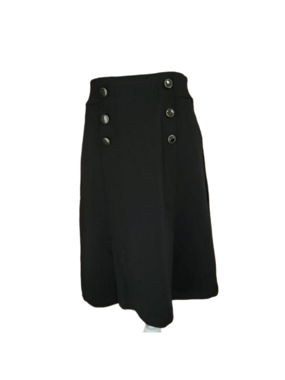 Roz & Ali Black Pull-On Skirt with Decorative Buttons Size Medium NWT